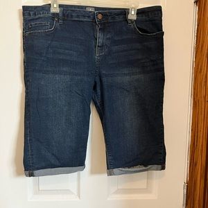 New York and company Bermuda shorts